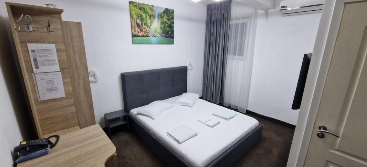 Hotel Vitan273 Букурещ Екстериор снимка