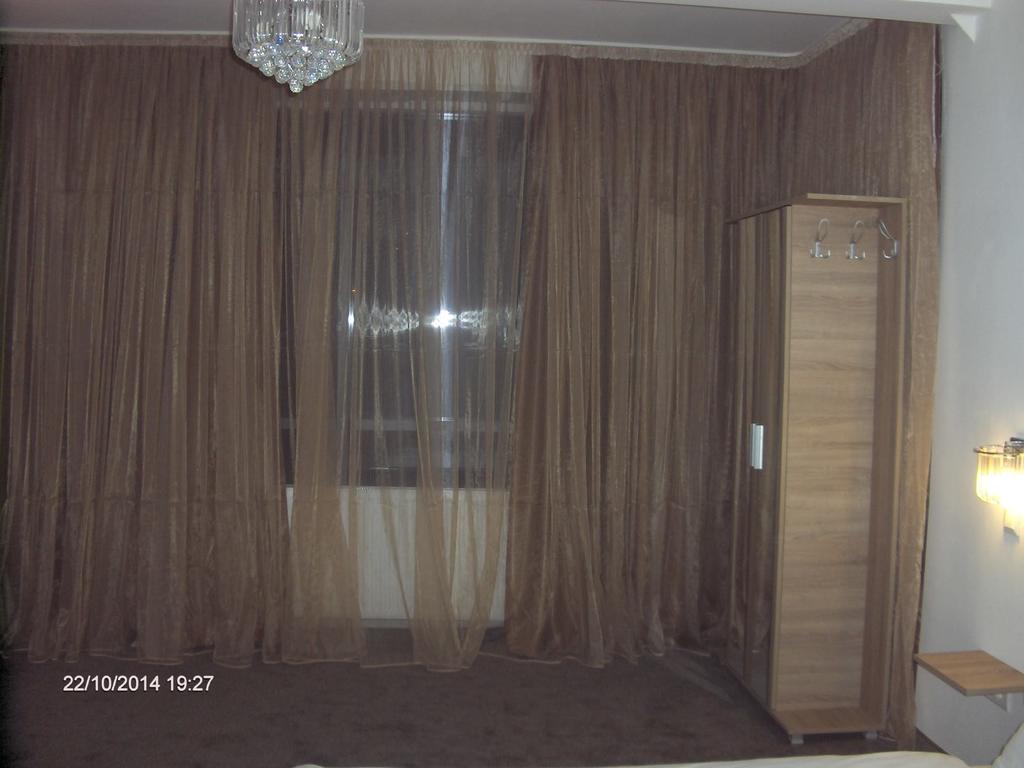 Hotel Vitan273 Букурещ Стая снимка